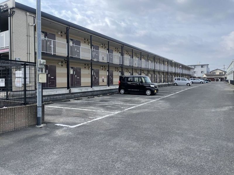 leopalace Beauty Leaf II 停车场