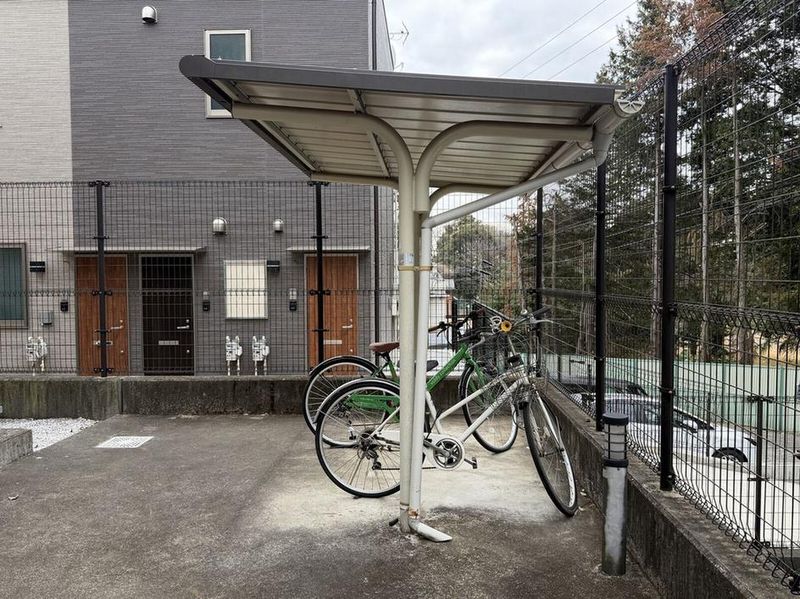 レオパレスクレストヒルズ向原 共用部分