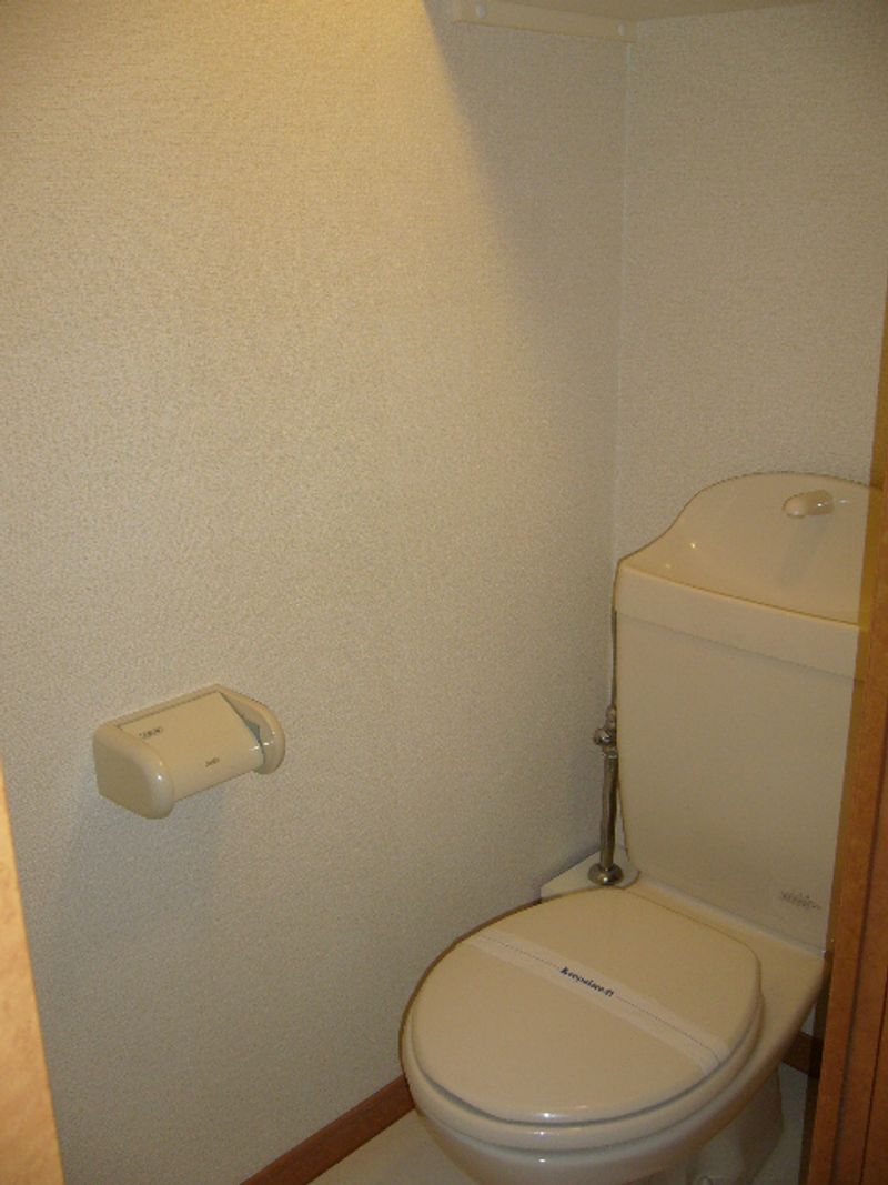 レオパレス君ヶ塚 トイレ