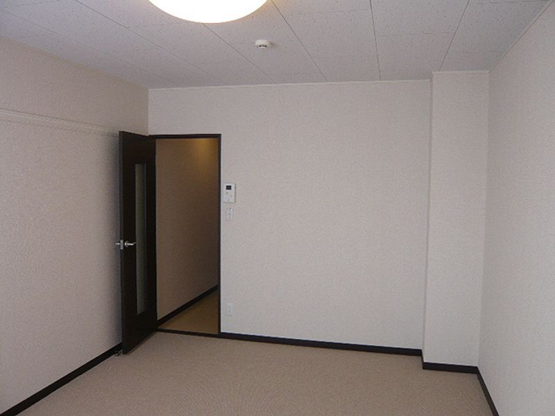 レオネクストラズワード 居間