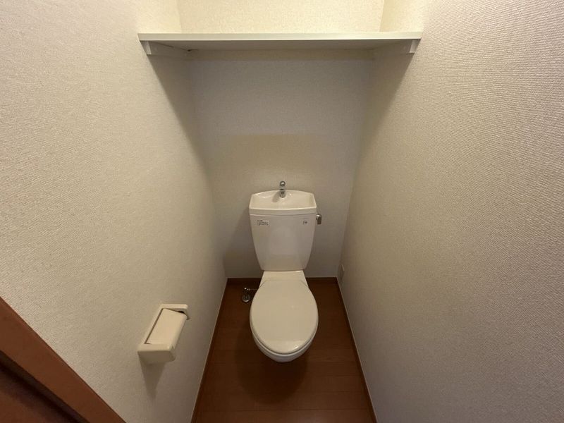 レオパレスゲンキ トイレ