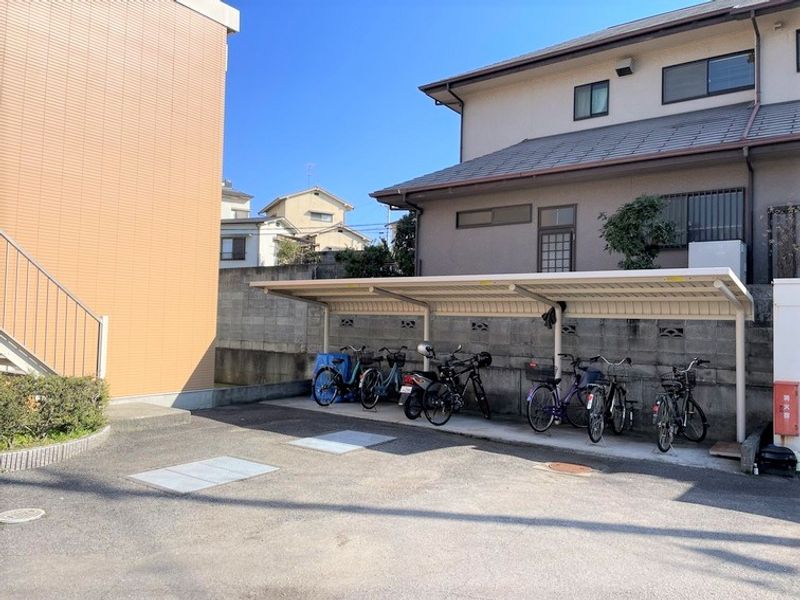 レオパレスジュネス 共用部分