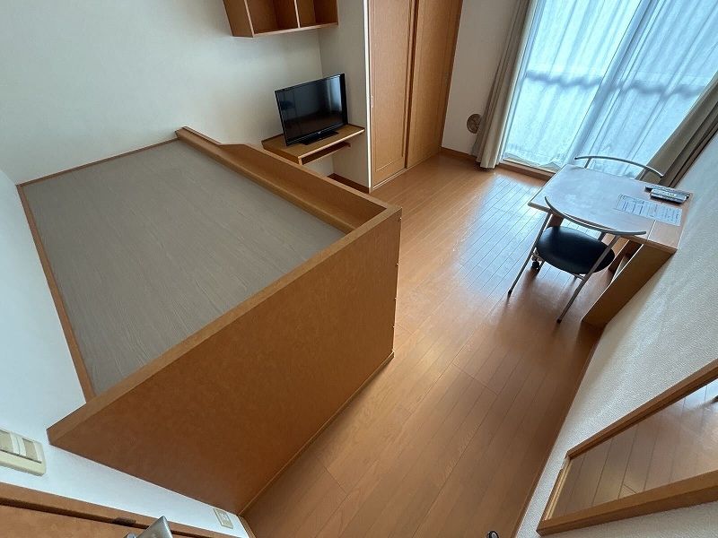 レオパレスたぶの木 居間