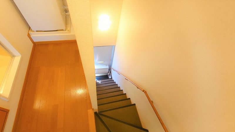 レオパレスアンプリオ　シエル 玄関