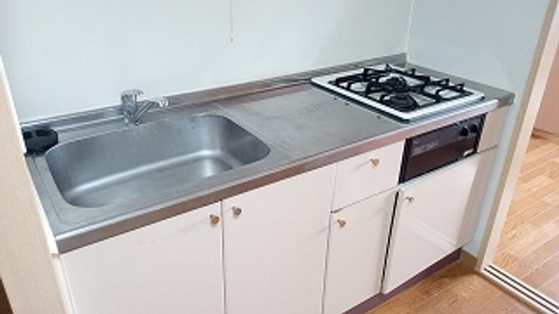 レオパレスＴ−アイランド キッチン