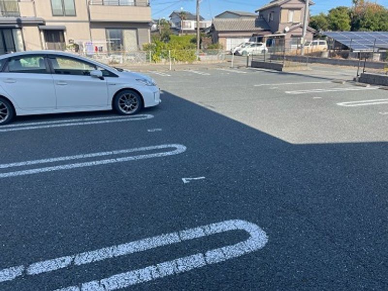 レオパレスＮｏｎｏ　Ｙ 駐車場
