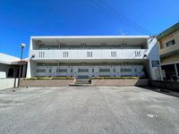 レオパレス宇地泊 外観