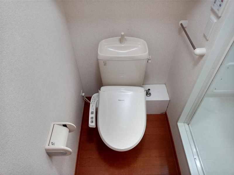 レオパレスエイムフル仙台 トイレ