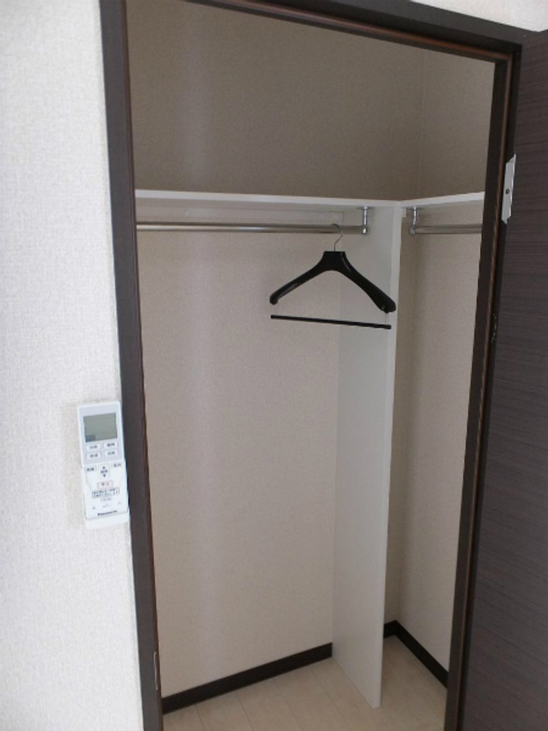 レオネクスト小鶴　二番館 収納