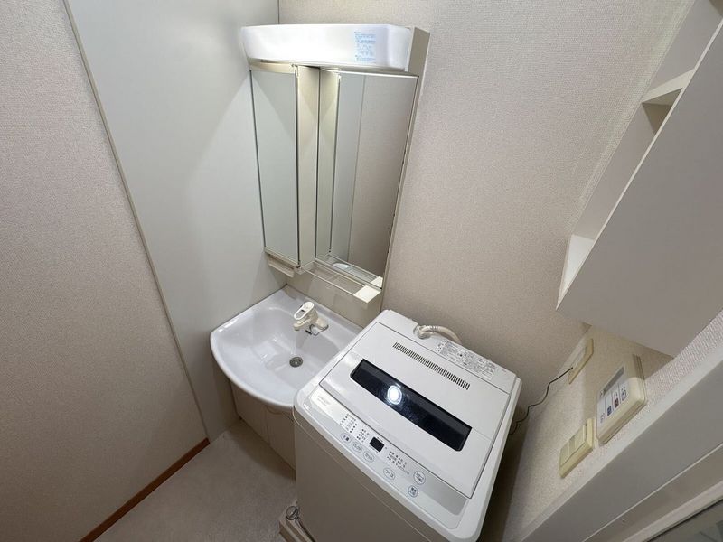 leopalace Maison Kandatsu A Bồn rửa mặt