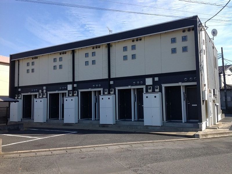 レオネクストサミット７ 玄関