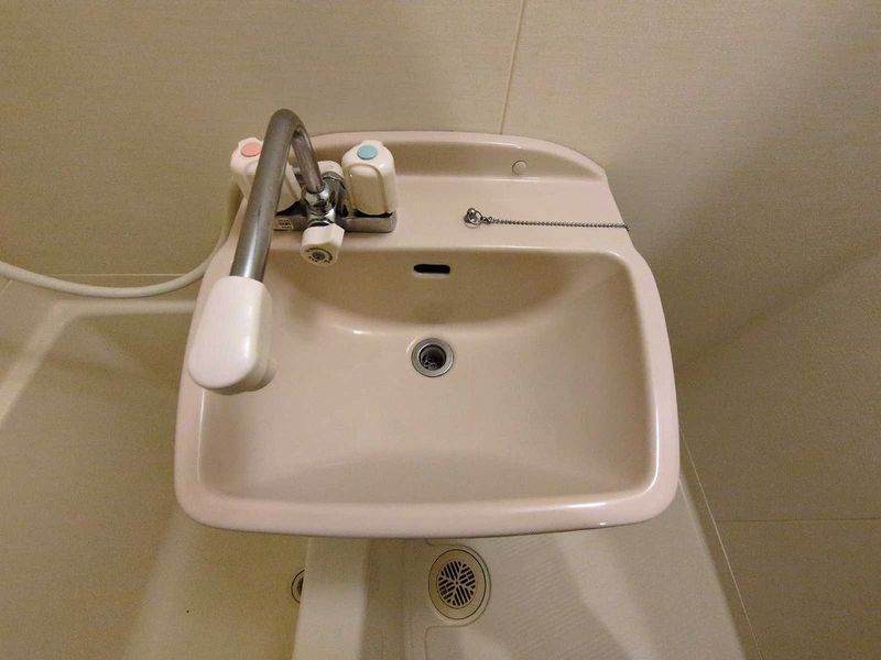 レオパレスアトリオ師岡 洗面台