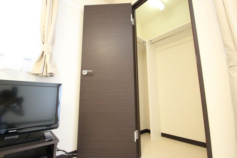 レオネクスト東二島 収納