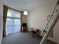 レオパレスグランプラス 居間