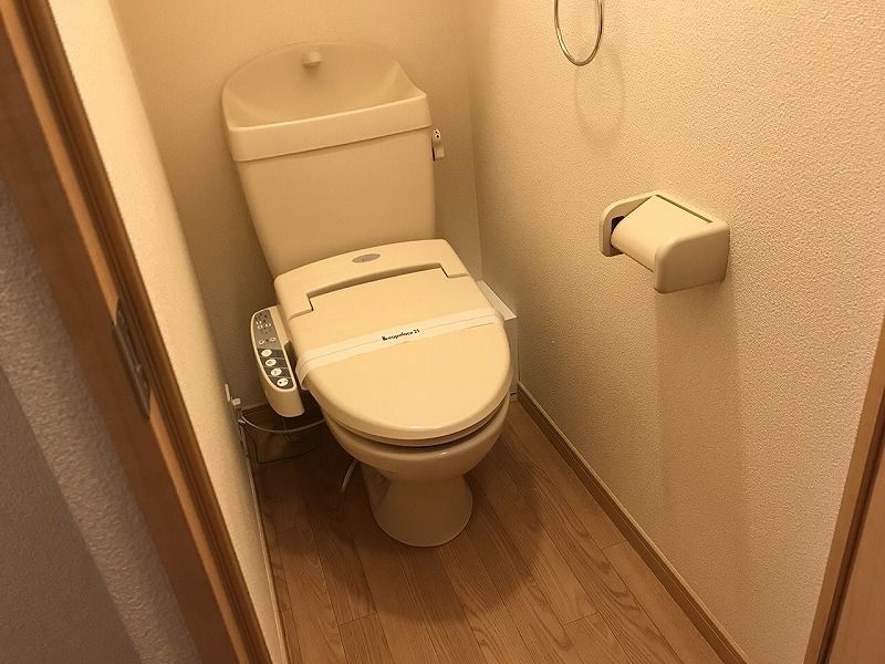 レオパレスフロントコート トイレ