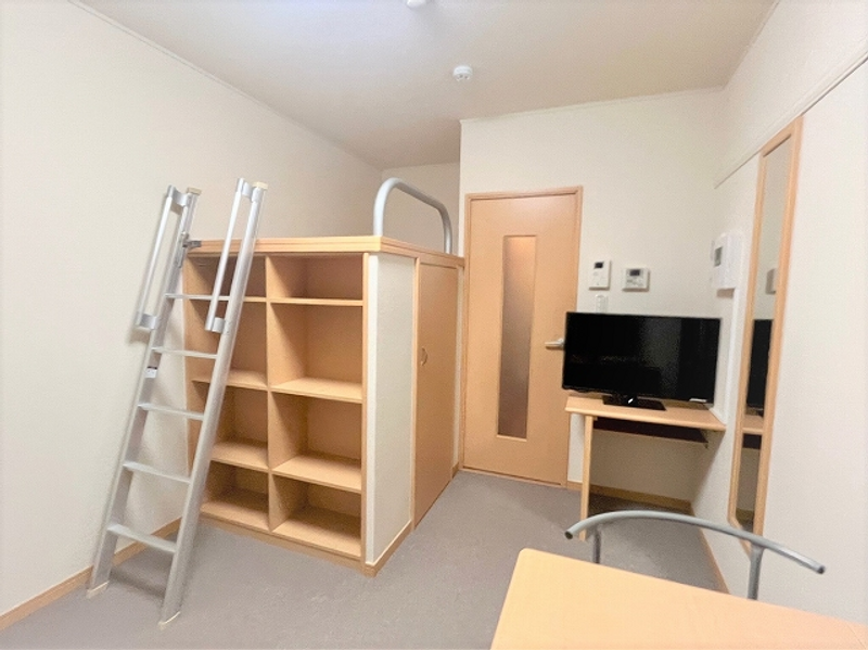 レオパレス匠 居間
