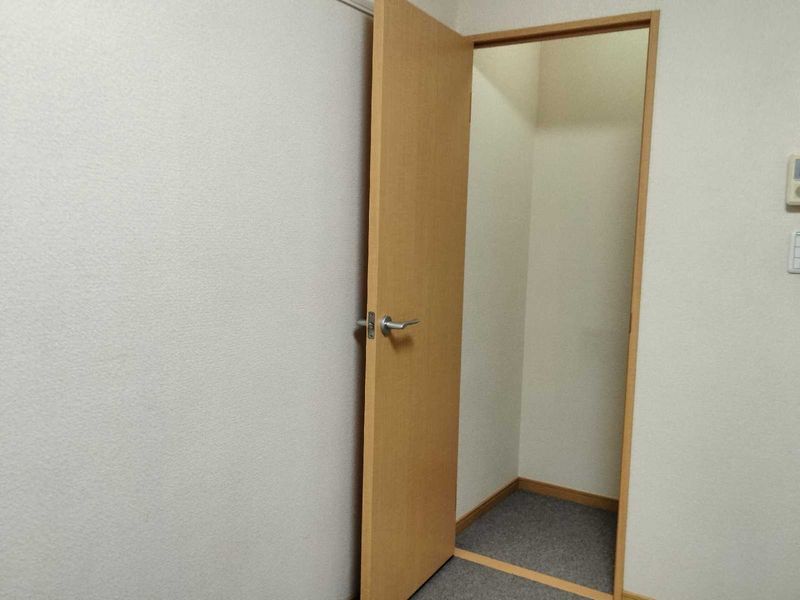 レオパレスサザンカ 収納