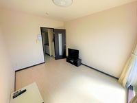 レオネクストサニーコート西寺尾 居間