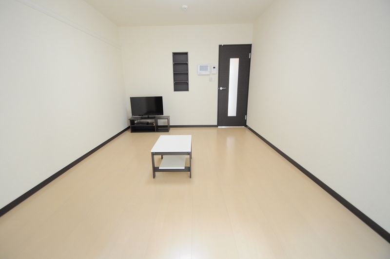 レオネクスト山手町 居間