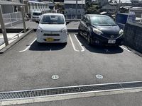 クレイノメゾンルミナス久原 駐車場