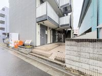 レオパレスキルシュバウム エントランス