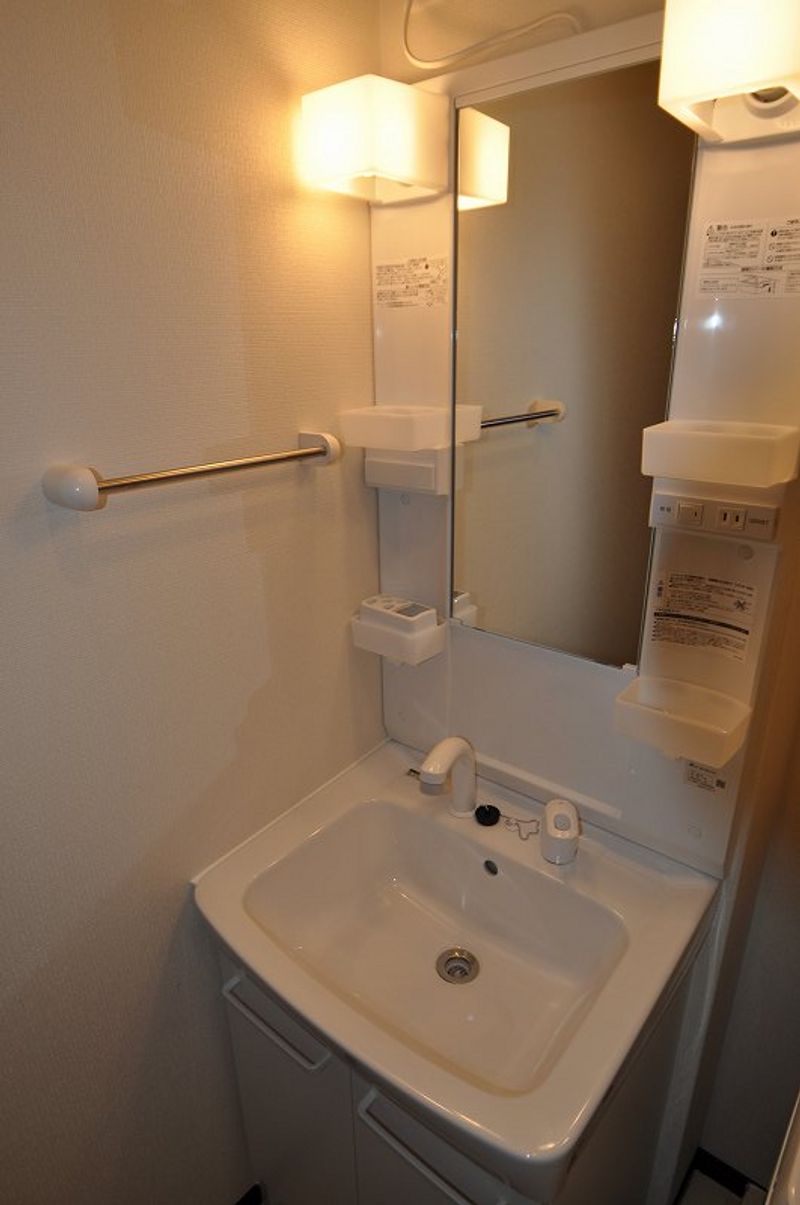 レオネクストエトワール小幡南 洗面台