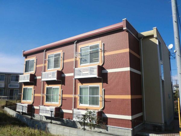 LEONEXT bloom III exterior