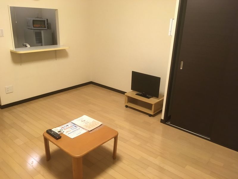 レオネクスト幸袋 居間