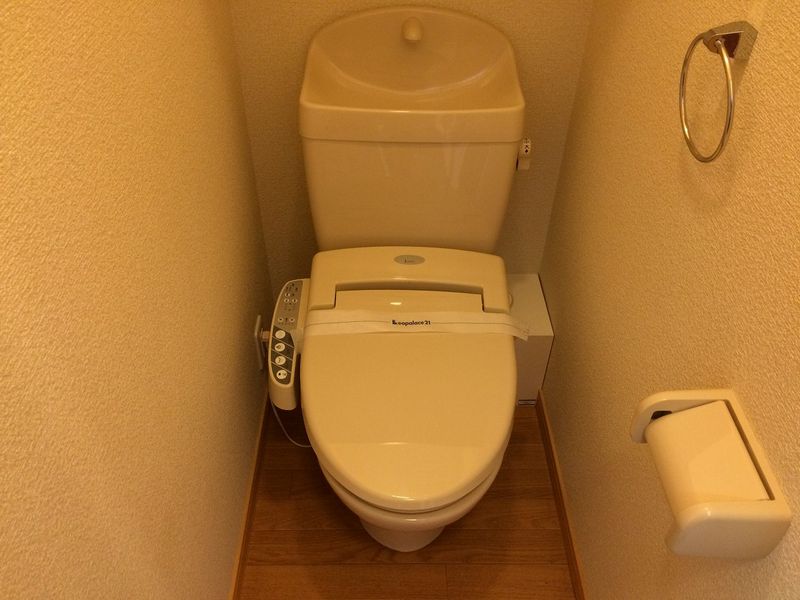 レオパレスサザンクロス海老塚 トイレ