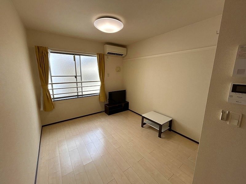 レオネクストルーチェ 居間