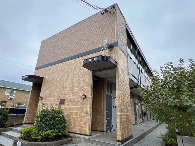 レオパレス柊 外観