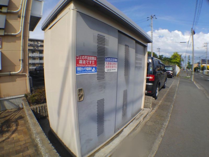 レオパレスＫａｒａｔａｃｈｉ 共用部分