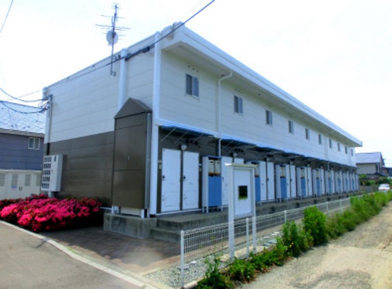 レオパレス飯島Ⅱ 外観