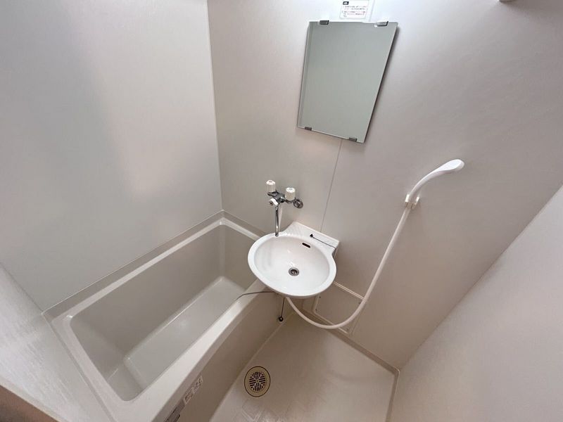 レオパレスダンダンめぐみ 風呂