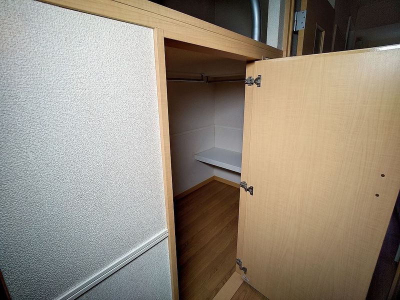 レオパレスヴェルレーヌ 収納