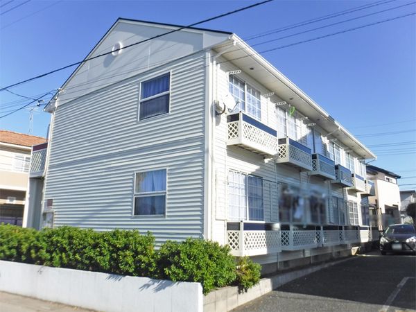レオパレスボヌール 外観