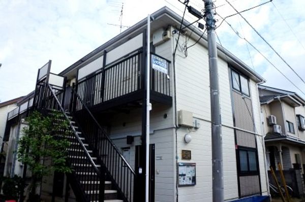 Bên ngoài leopalace Amour II