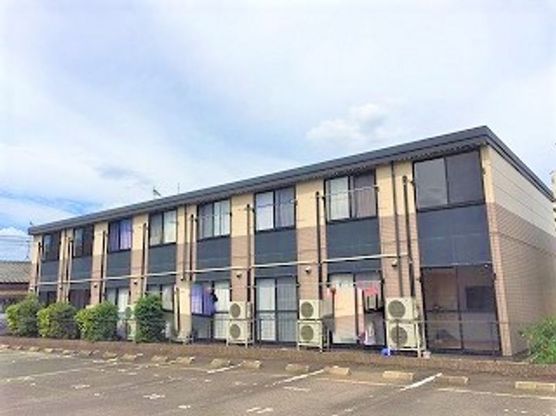 レオパレス佐賀Ⅱ 外観