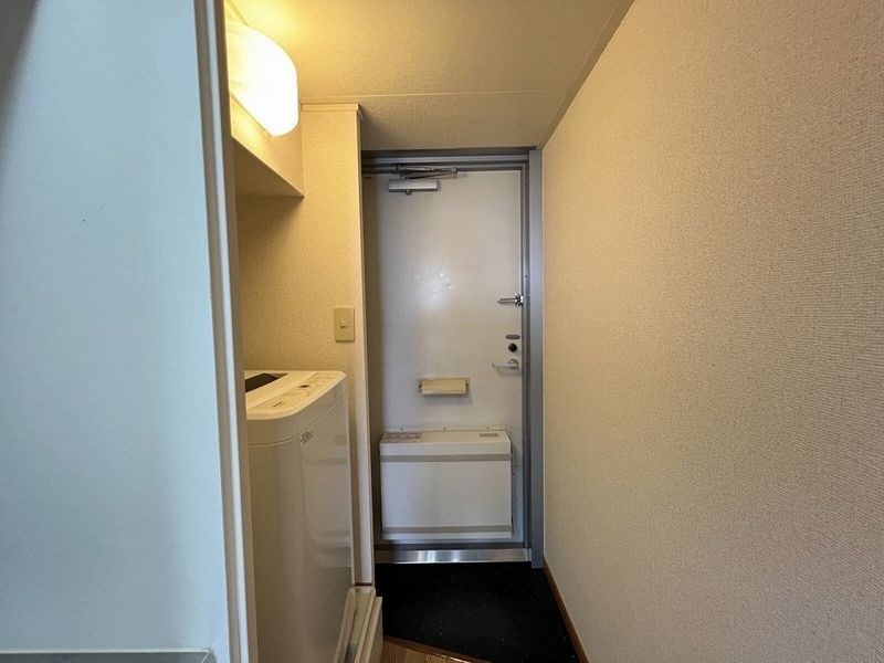 レオパレス正楓 玄関