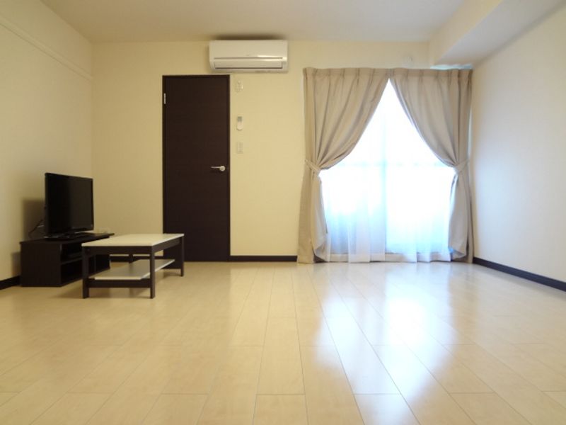 クレイノスリジェ 居間