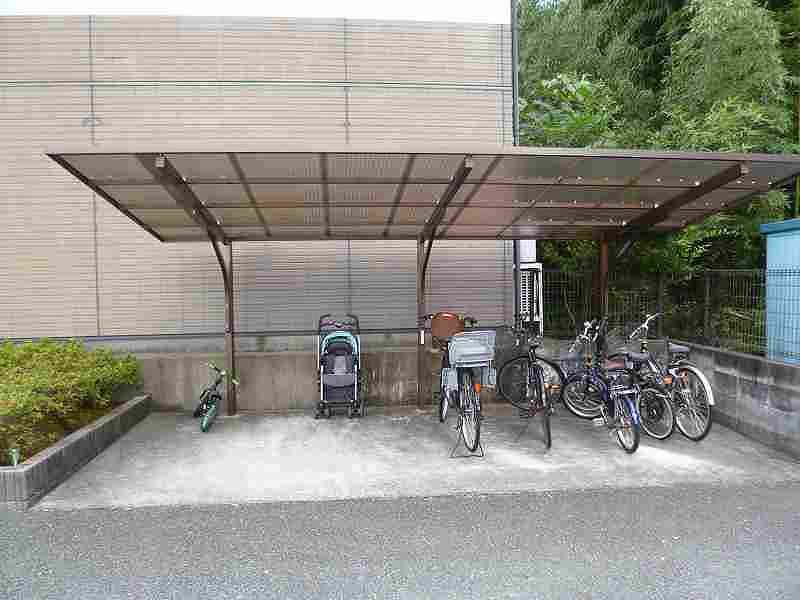 レオパレスピュアガーデン 共用部分