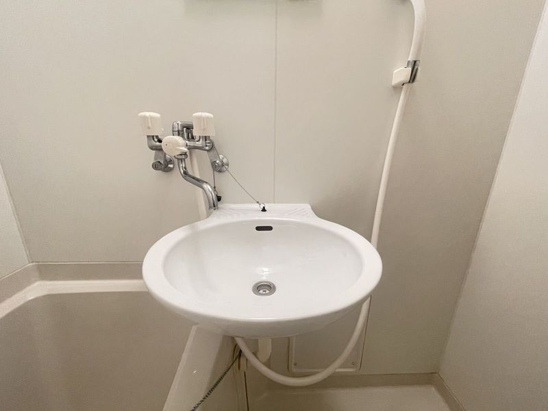 レオパレスＩＢＵＫＩ 洗面台