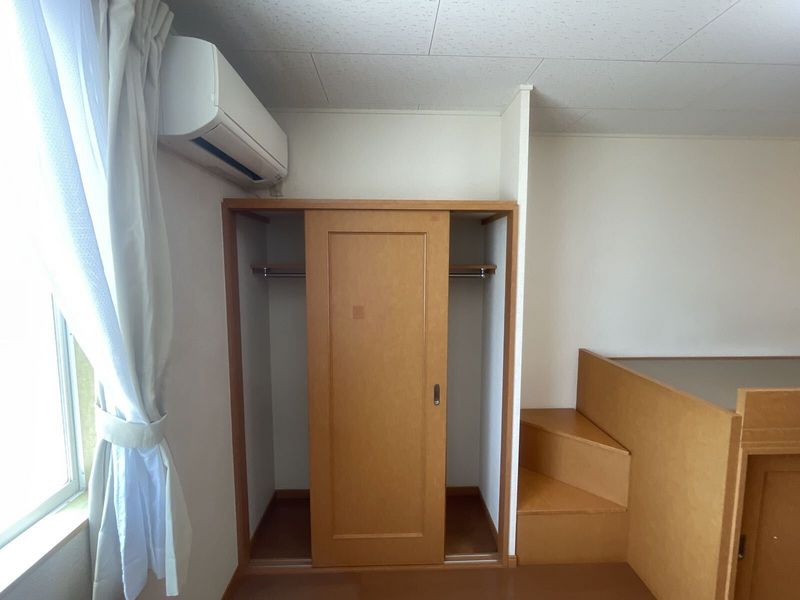 レオパレスルミエール 収納