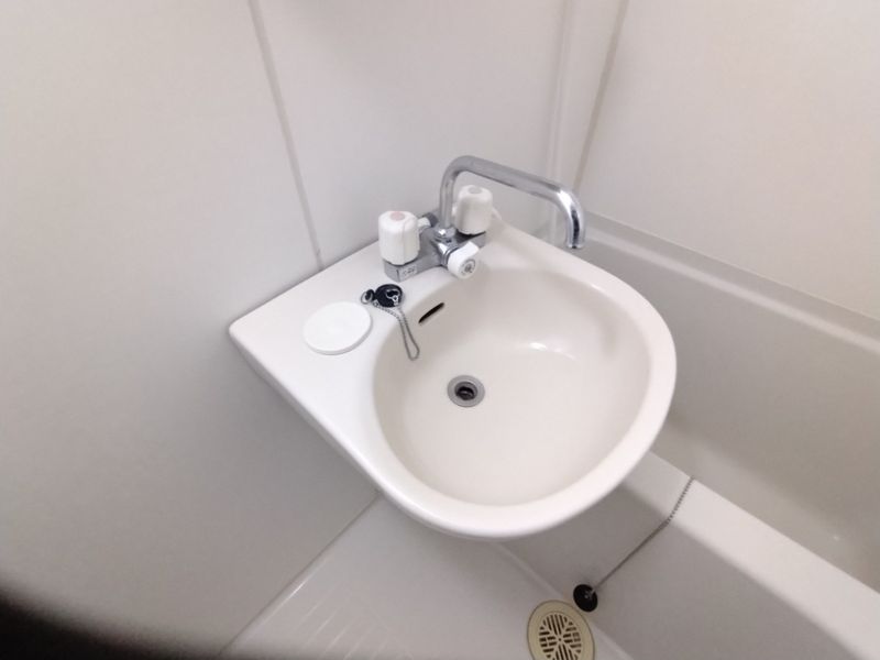 leopalace Marianna Berg Bồn rửa mặt