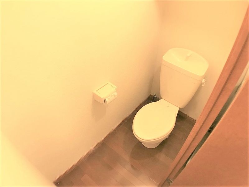 レオパレスくすの木 トイレ