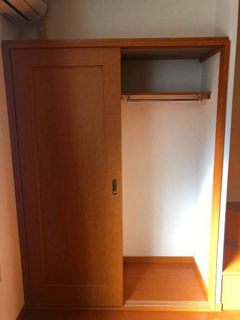 レオパレス竹山 収納