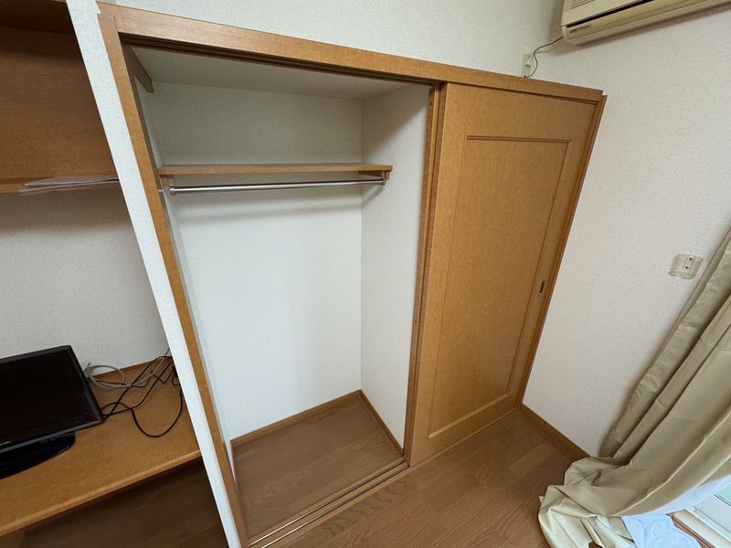 レオパレス待夢 収納