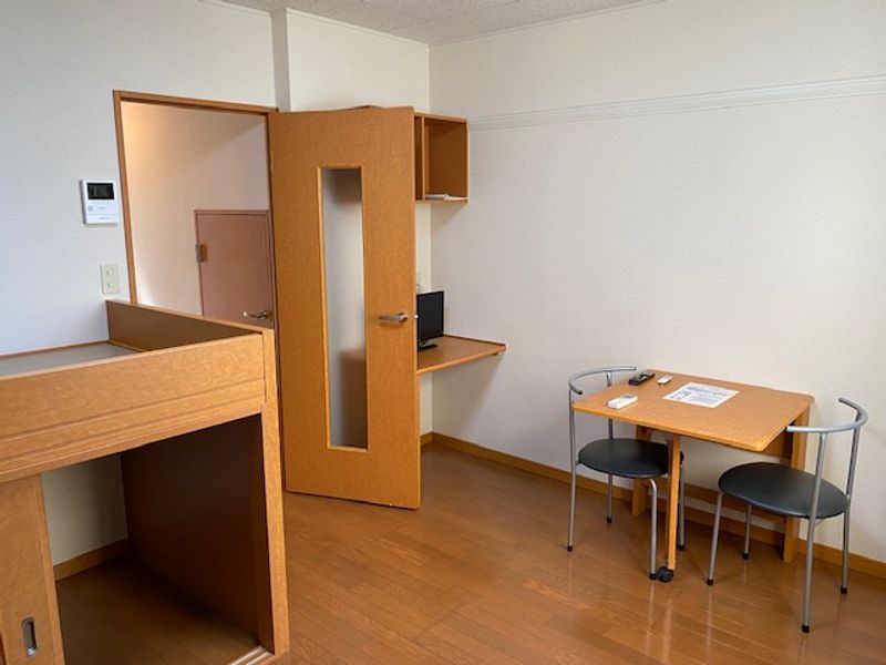 レオパレスＫＯＳＥＮ 寝室