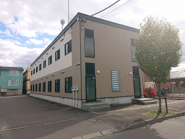 Bên ngoài leopalace Gilby M