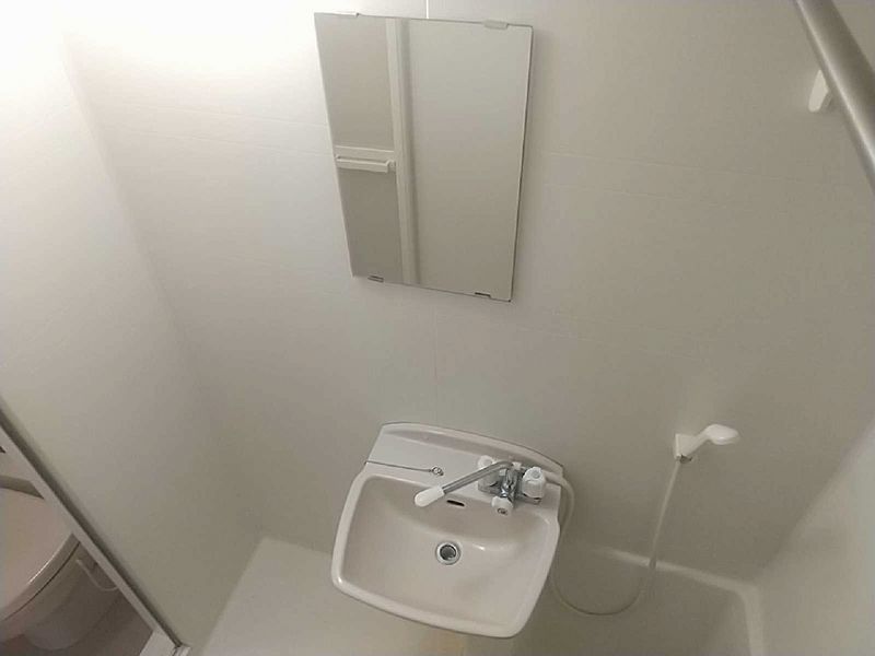 レオパレスルキア 洗面台